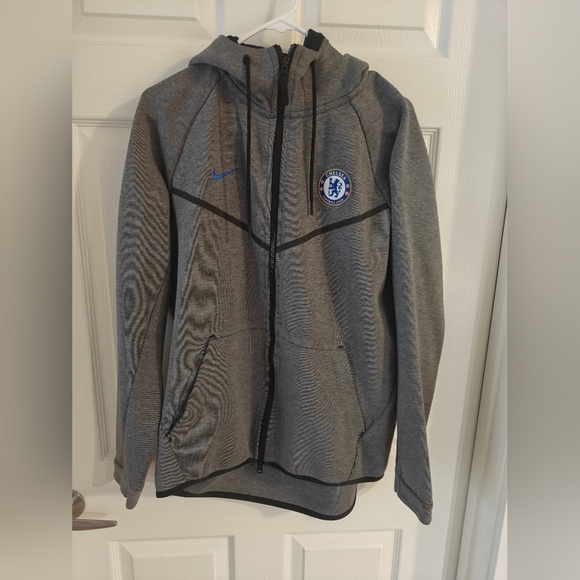Nike NSW Chelsea Tech Fleece Windrunner hoodie - Picture 1 of 8